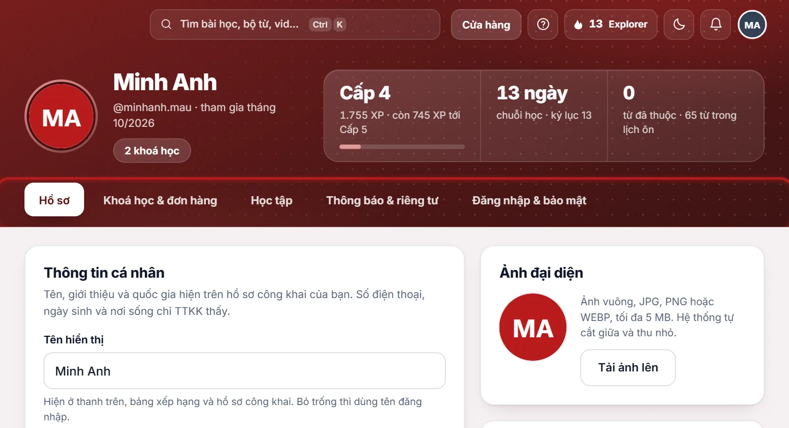 Năm mục của trang Tài khoản được khoanh
